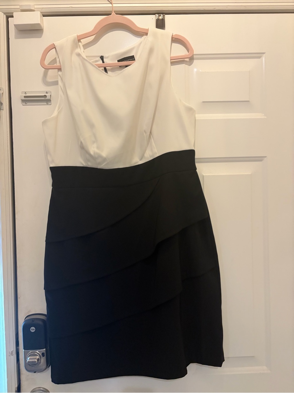connected apparel Black and White Sleeveless Midi Sheath Dress